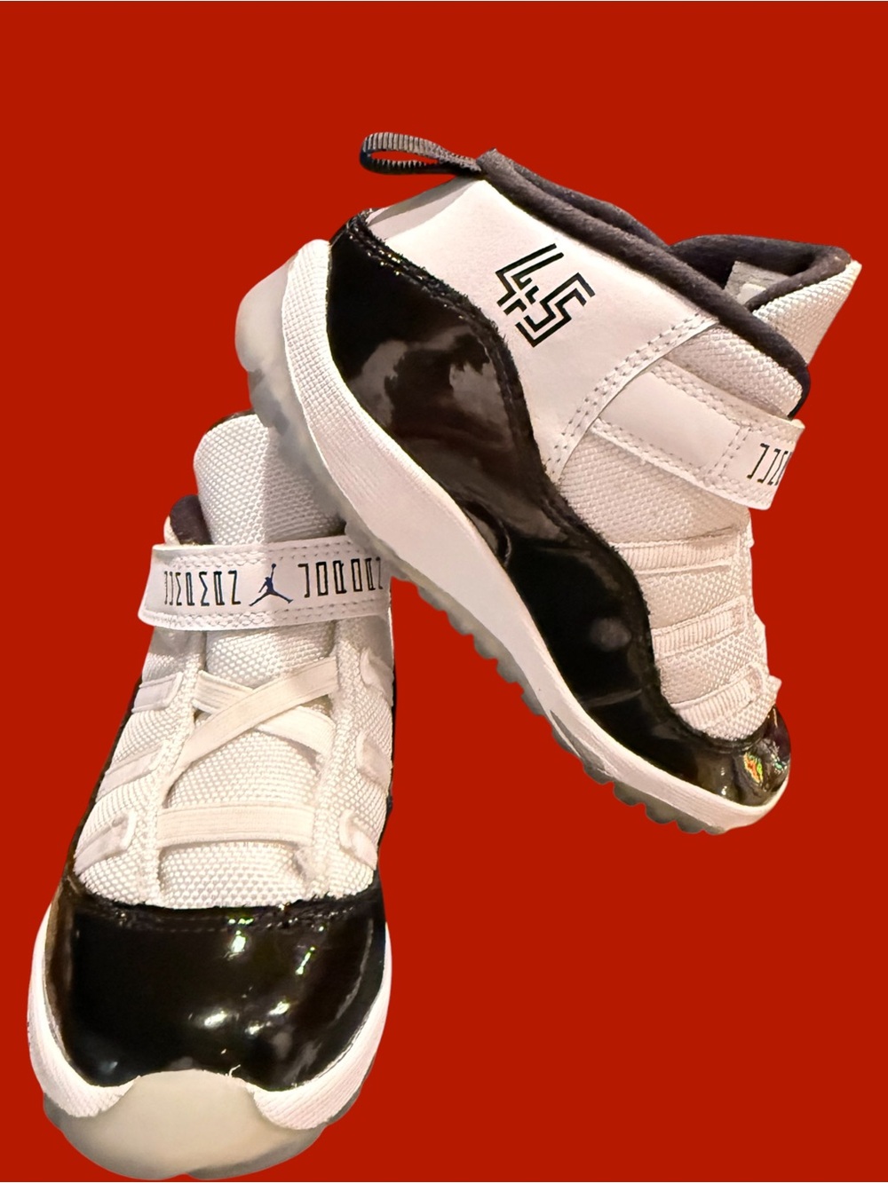 Air Jordan 11 Retro TD Concord